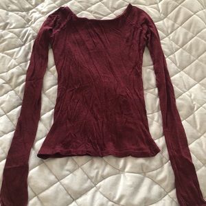 Brandy Melville long sleeve sweater top
